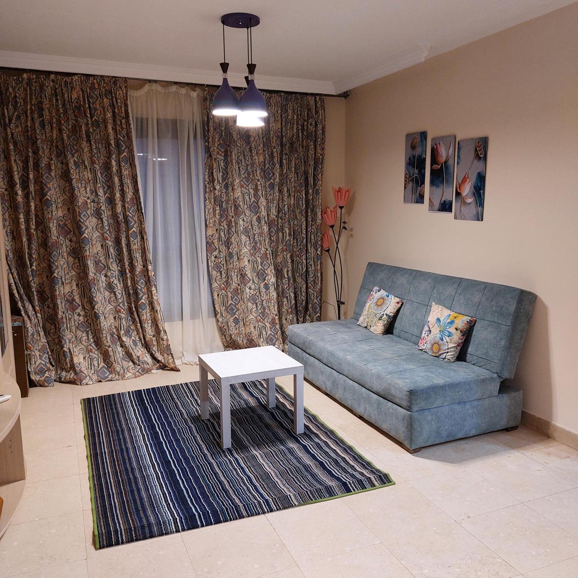 Esplanada Beach Apartment Хургада Стая снимка